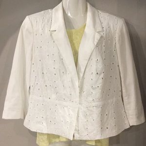 White Eyelet Blazer Med